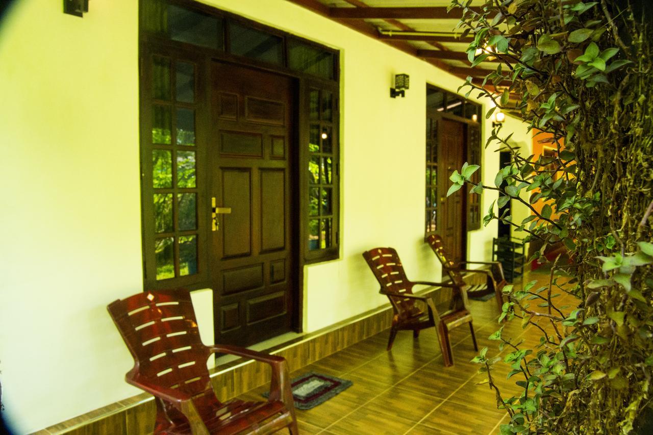 Senura Home Stay Sigiriya Eksteriør billede